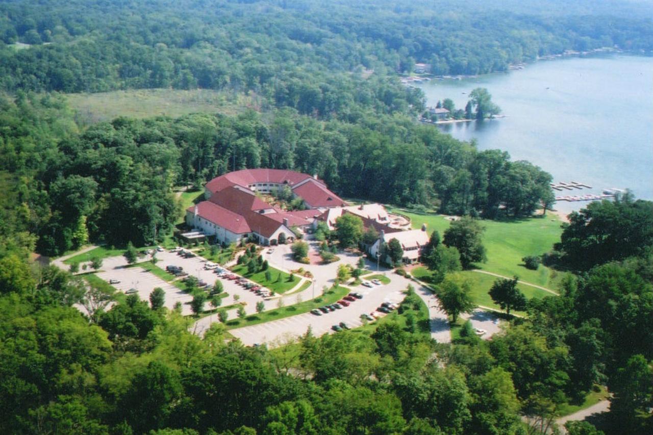 Potawatomi Inn & Cabins Angola Zewnętrze zdjęcie
